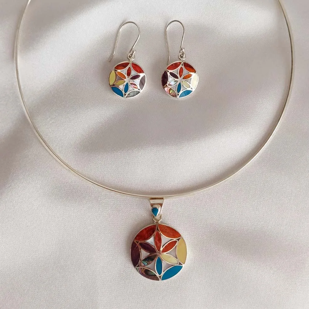 Mandala Chakra Set of pendant and earrings