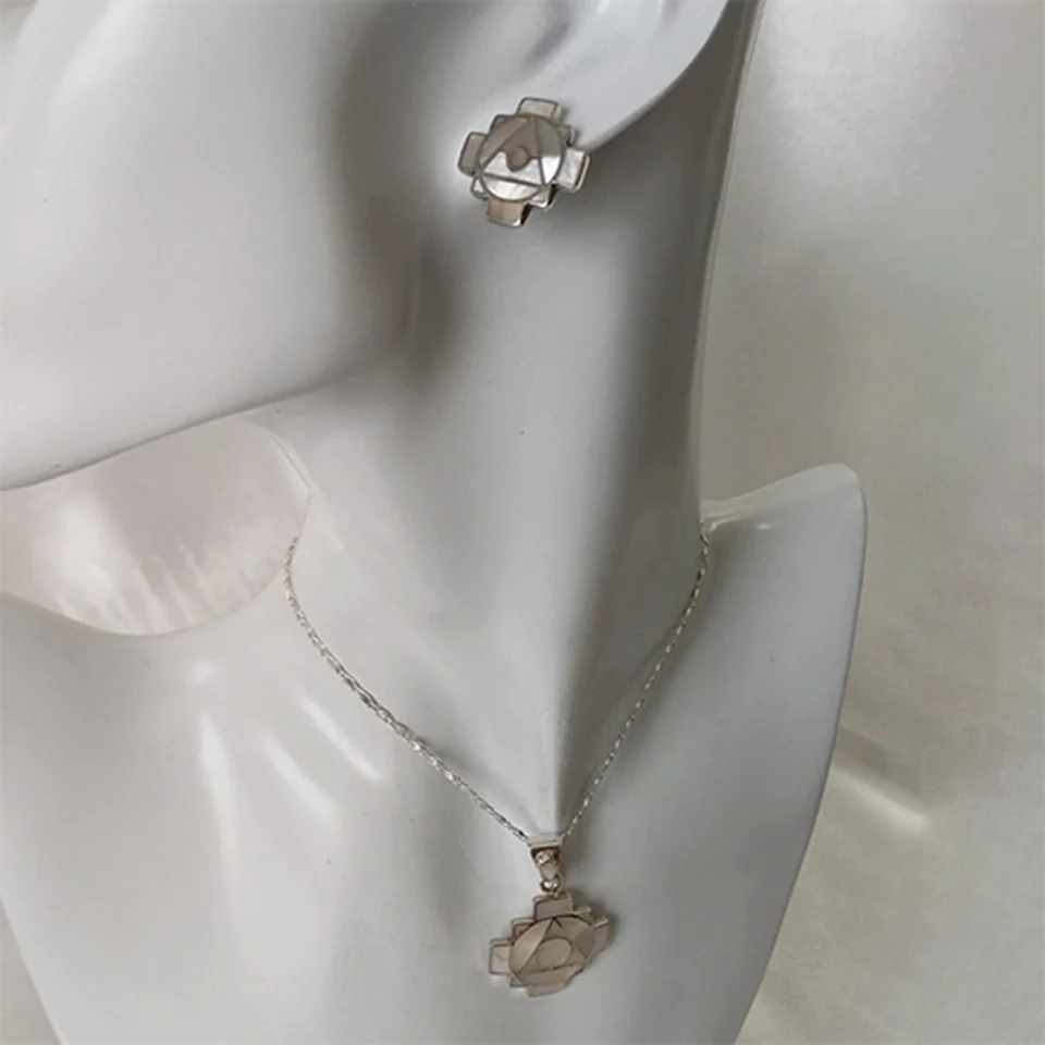 Mother of Pearl chakana set of earrings and pendant - el peso ya esta todo bien solo falta las fotos