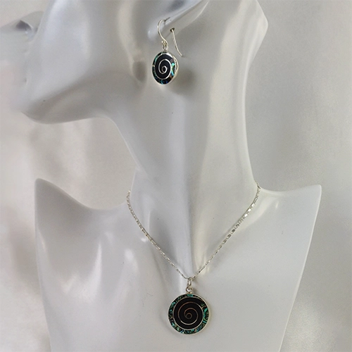 Spiral Abalone & Onyx Pendant